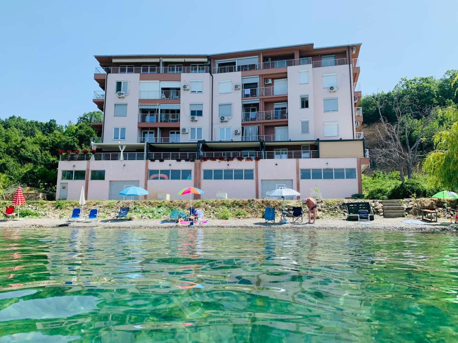 Sunrise Appartement Peštani